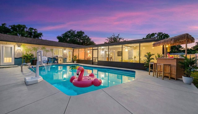 Basketball | Pickleball | Pool | Movie & Game Room
