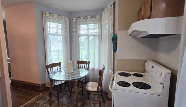 Bright & Spacious Garden View Apartment | Fully Furnished | Monthly Stays