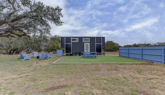 Canary-Inspired Tiny Home Retreat Near Blanco State Park