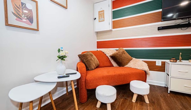 Central & Stylish 1 BR Retreat in DC Near Downtown