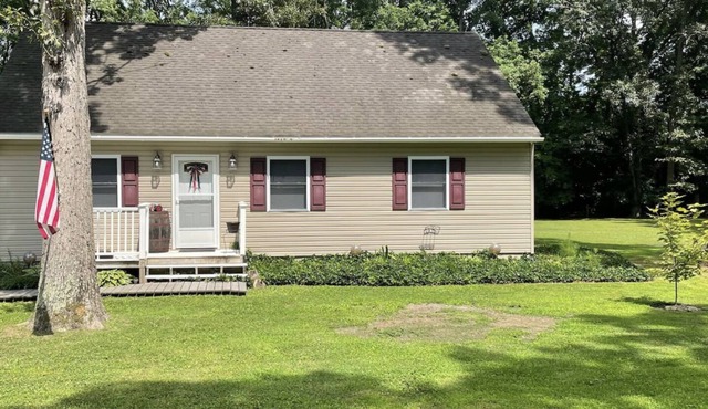 Cheerful, quiet 5 bedroom home