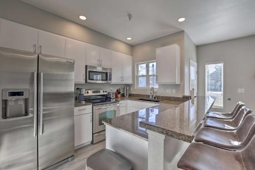Chic Boise Abode: Walk to Bars & Restaurants!