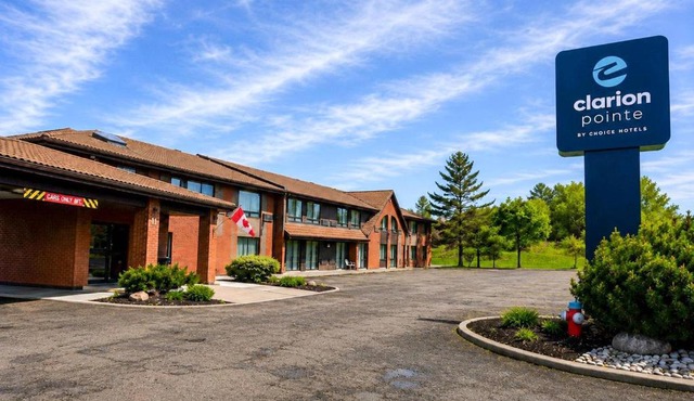 Clarion Pointe