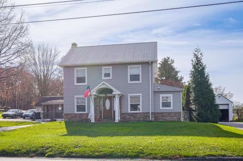 Close to Venues & Fairgrounds! York Area Home