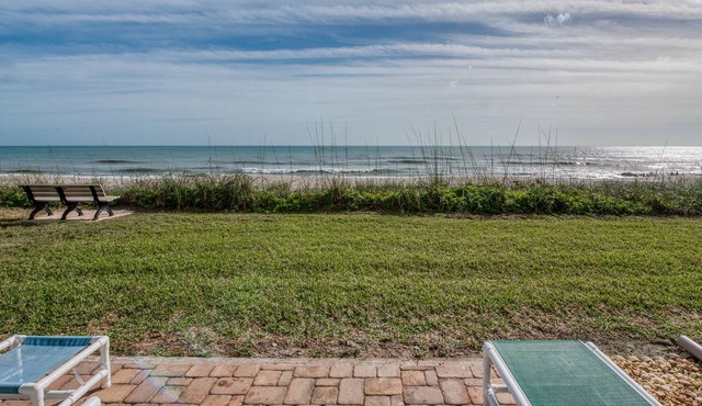 COOL Summer Kick Off Prices-Book Now-Before Prices HEAT up- Oceanfront ground