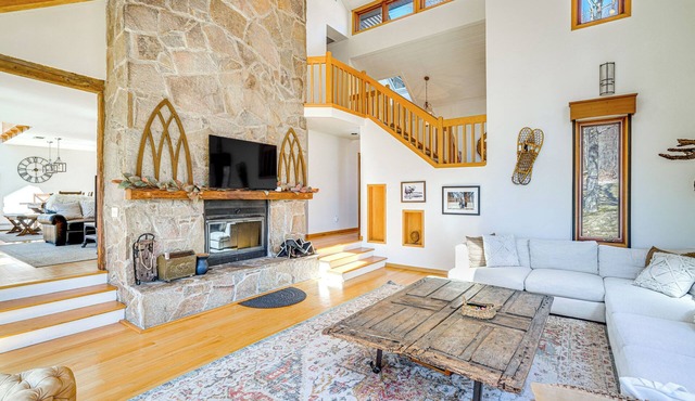 Deck & Game Room: Family Wilmington Retreat