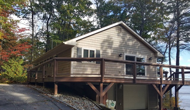 EARLY SUMMER SPECIAL* Pet-friendly home w/sandy beach on Little Sebago Lake!