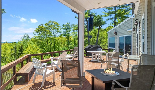 Elegant ocean view home with breathtaking views, private hot tub & large deck