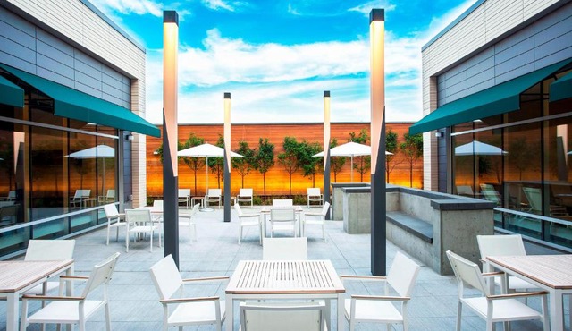 Element by Marriott Boston Seaport District