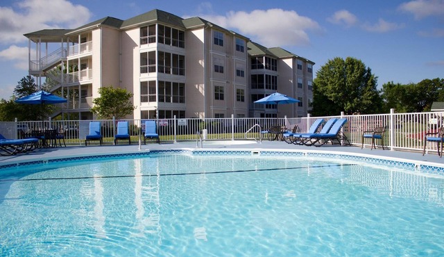 Family-Friendly 2BR Condo w/2 Resorts Pools & More!