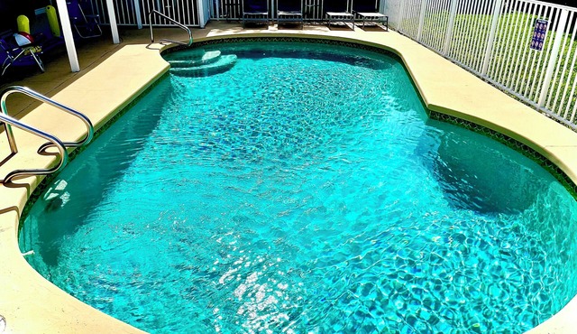 MAJOR INTERNATIONAL SPORTING EVENT Miami, 3BR/2 Bath Entire House, Sleeps 8, Big Yard With Salt Pool
