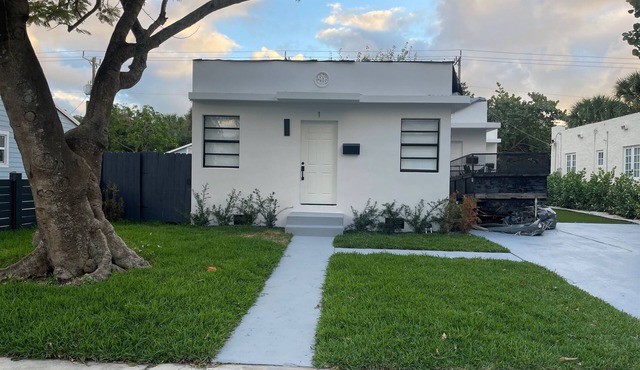 Flamingo Park Estate! Sleeps 16! MAJOR INTERNATIONAL SPORTING EVENT!