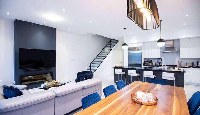 Friday Harbour Modern New Condo