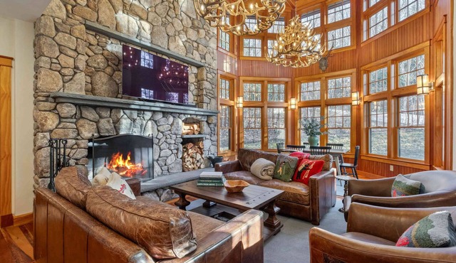 Grand Lodge at Loon Mountain Movie Room Game Room Hot Tub Fire Pit