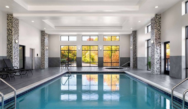 Hampton Inn Stafford/Quantico & Conference Center