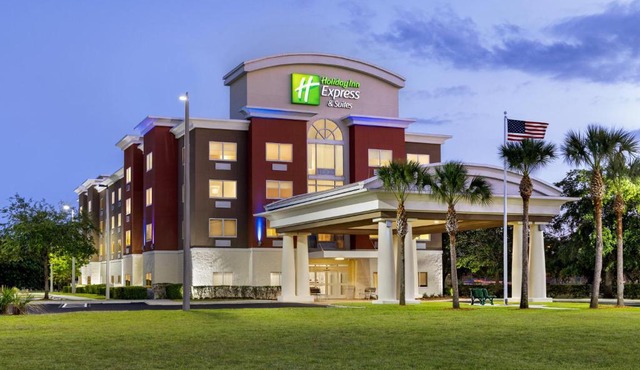 Holiday Inn Express Hotel & Suites Fort Pierce West by IHG