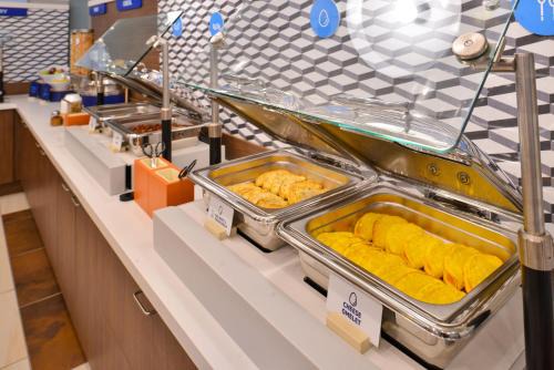 Holiday Inn Express & Suites Searcy by IHG