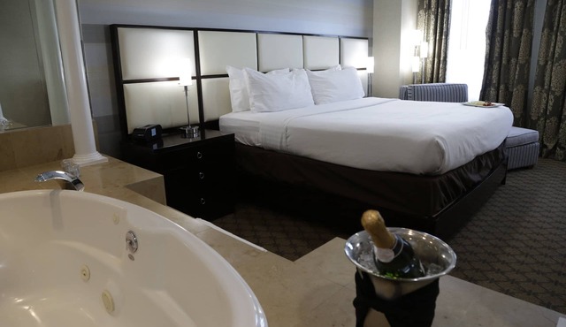 Holiday Inn Plainview-Long Island by IHG in Plainview
