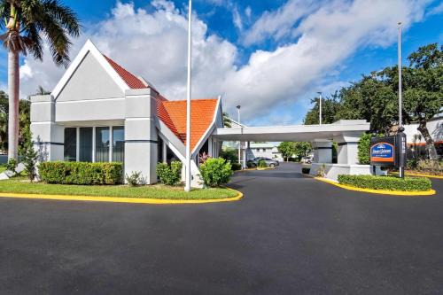 Howard Johnson by Wyndham Vero Beach/Downtown