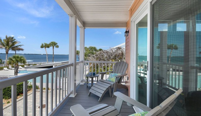 Indian River Views 40 Steps to Pool