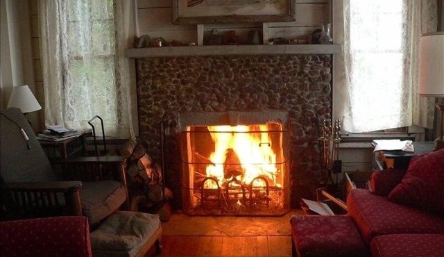 Kayaks, eagles, seals all with a private beach and cottage on the Ocean!