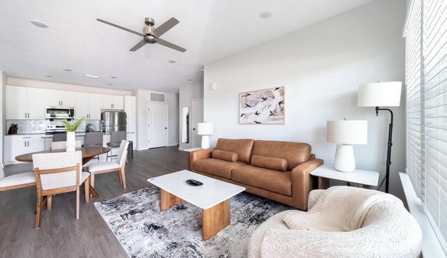Landing | Amazing 2BD, Gym, Pool