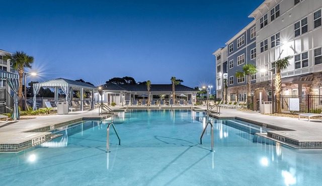 Landing | Beautiful 2BD, Game Room, Gym