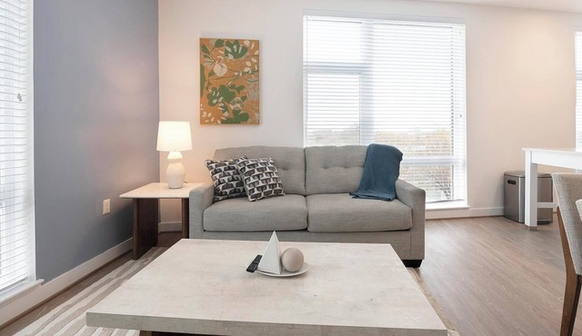 Landing | Chic 2BD, Clubhouse, Gym