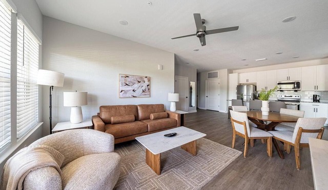 Landing | Spectacular 2BD, Pool, Gym