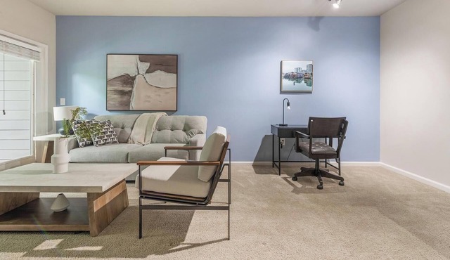 Landing | Stylish 1BD, Gym, Pool