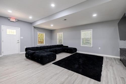 Large 3 bed 2 bath home