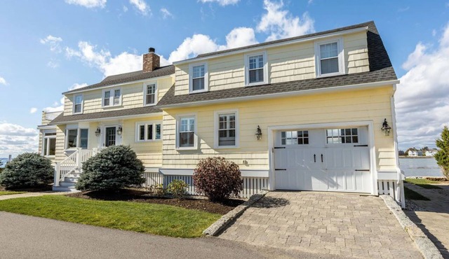 Luxury 4 Bed, 3.5 Bath Oceanfront Home, KBIA, Mother’s Beach