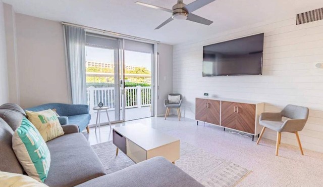 Modern Condo on the Beach in the Heart of Cocoa!