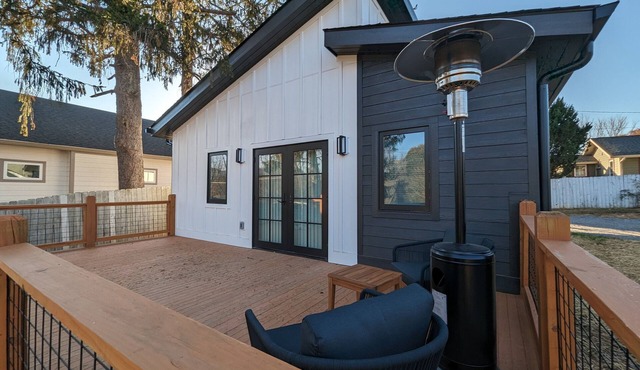 Modern Serenity Retreat Near Biltmore Estate - Where Luxury Meets Sustainability