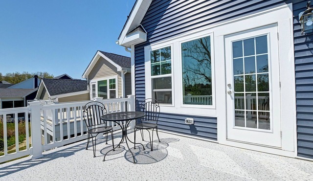 New 5BD Home in Marlin's Chase! Sleeps 11 w/natural views, community pool!