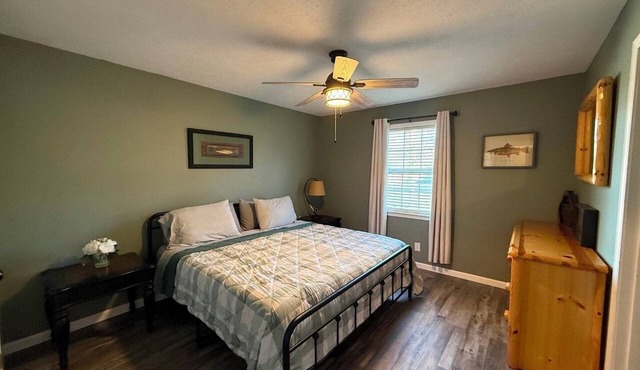 New! Beautifully updated private home near White River and Bull Shoals