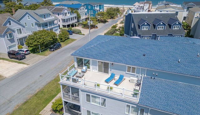 Ocean Block! Downtown Dewey Beach Penthouse with Ocean Views