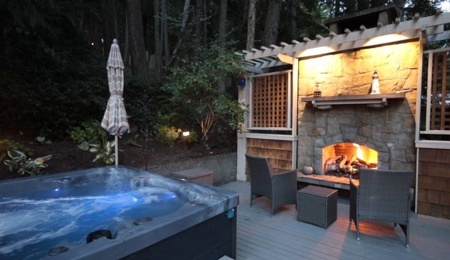 Oceanfront Estate on Salt Spring Island. Private dock, quiet bay, close to town.