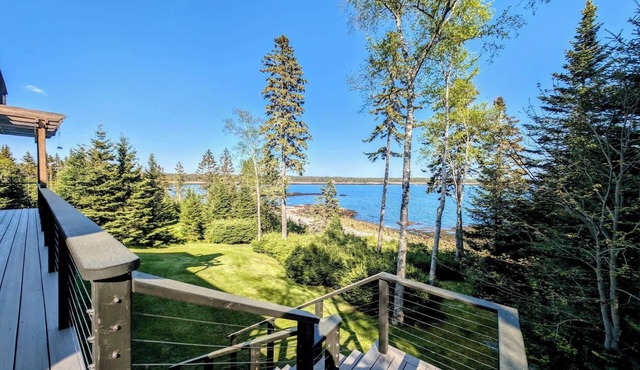 Oceanfront Cottage with Fire Pit & stunning views