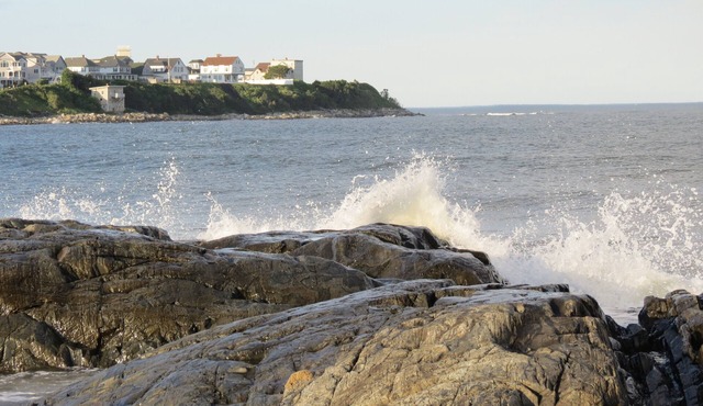 Oceanfront, private balcony with amazing panoramic views of Atlantic Ocean