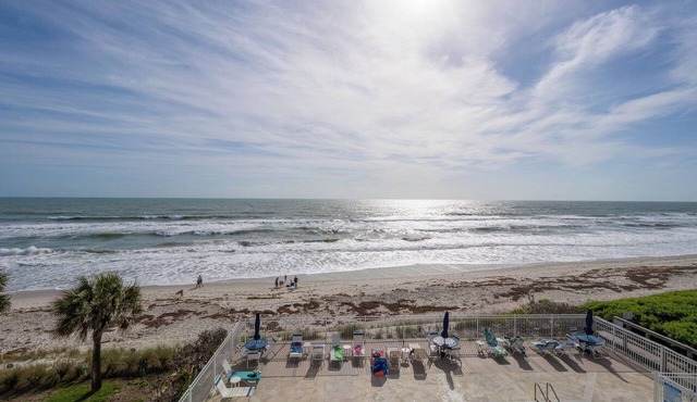 Oceanfront 2BR Condo with Amazing Ocean Views, #402