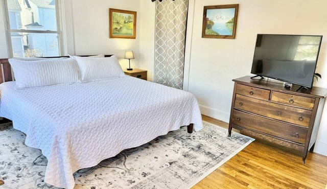 Otter Cliff Studio in the Heart of Bar Harbor