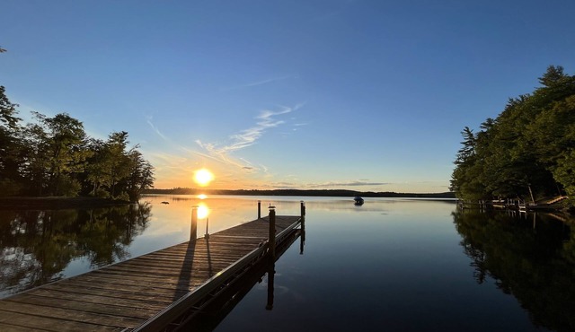 Peaceful Pleasant Point - Waterfront Maine Getaway