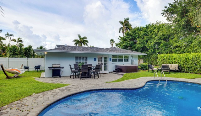 Pet-Friendly Gem w/Pool & Yard in West Palm Beach