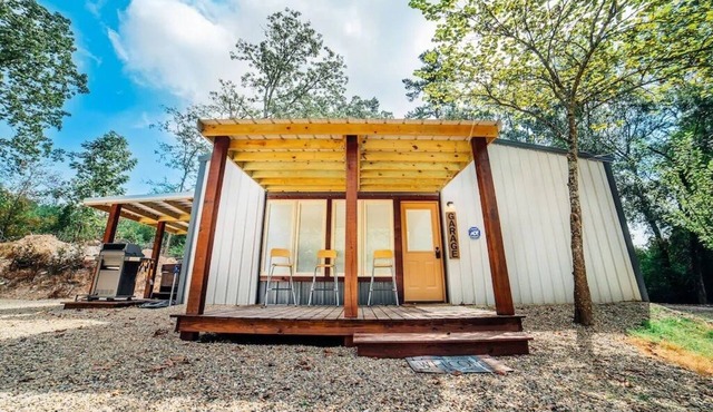 ☀️Pet friendly! 🌲New Cabin, Hot Tub, 🔥Pit, Grill