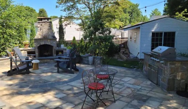 Playful open spaces. Sleeps 6
