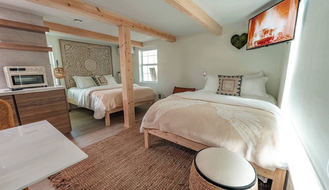Private Beach Access & Ocean Breezes | Your Perfect Getaway