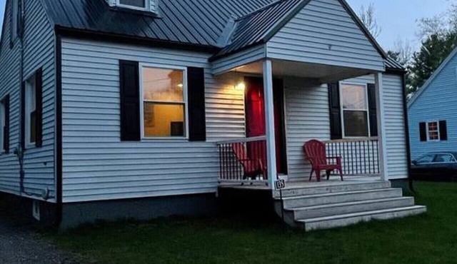 Quiet Charming Cape 3 bed/2bth