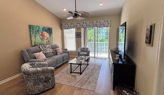 Right Direction Rentals 3 Bedroom Town Home 9306