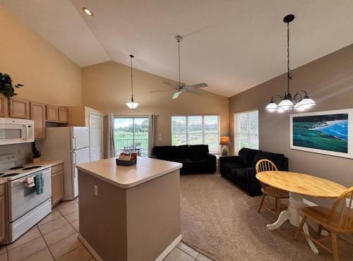 Right Direction Rentals 2 Bedroom Villa 9906